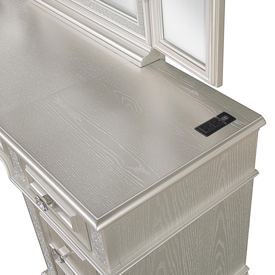 EVANGELINE 4-DRAWER VANITY SET WITH STOOL SILVER OAK