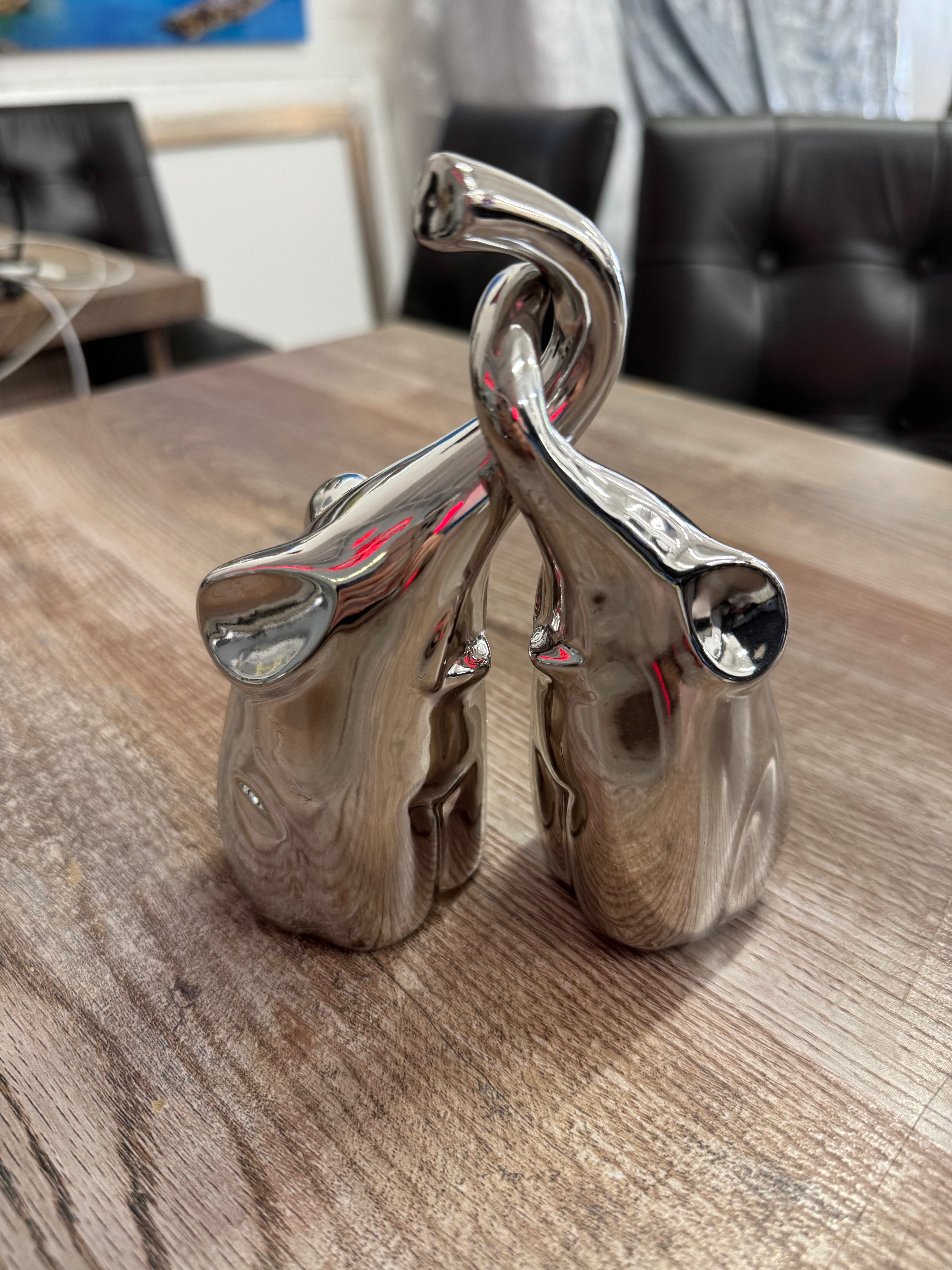 BABY ELEPHANTS SCULPTURE&nbsp;