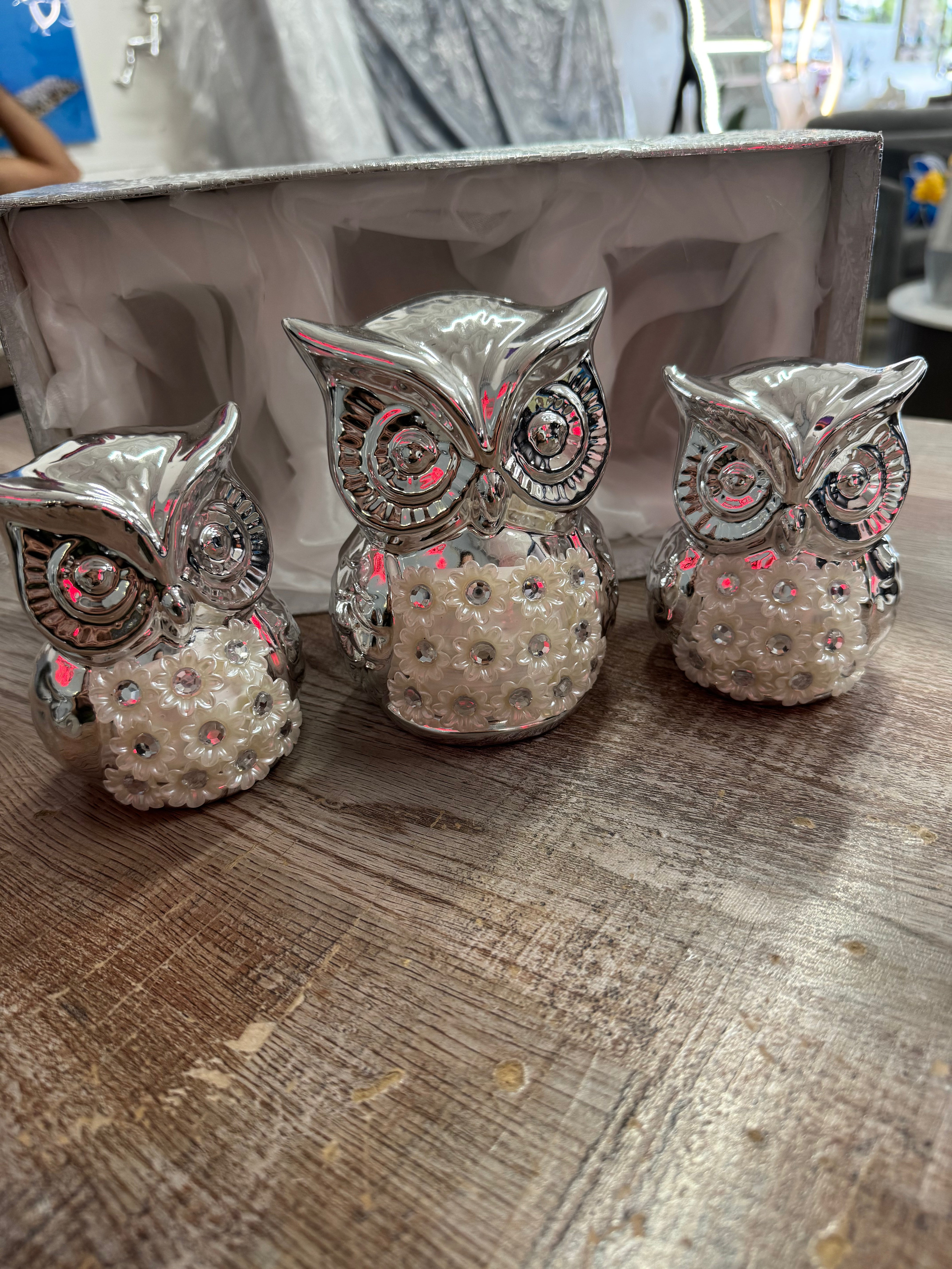 SILVER-FINISHED OWL FIGURINES