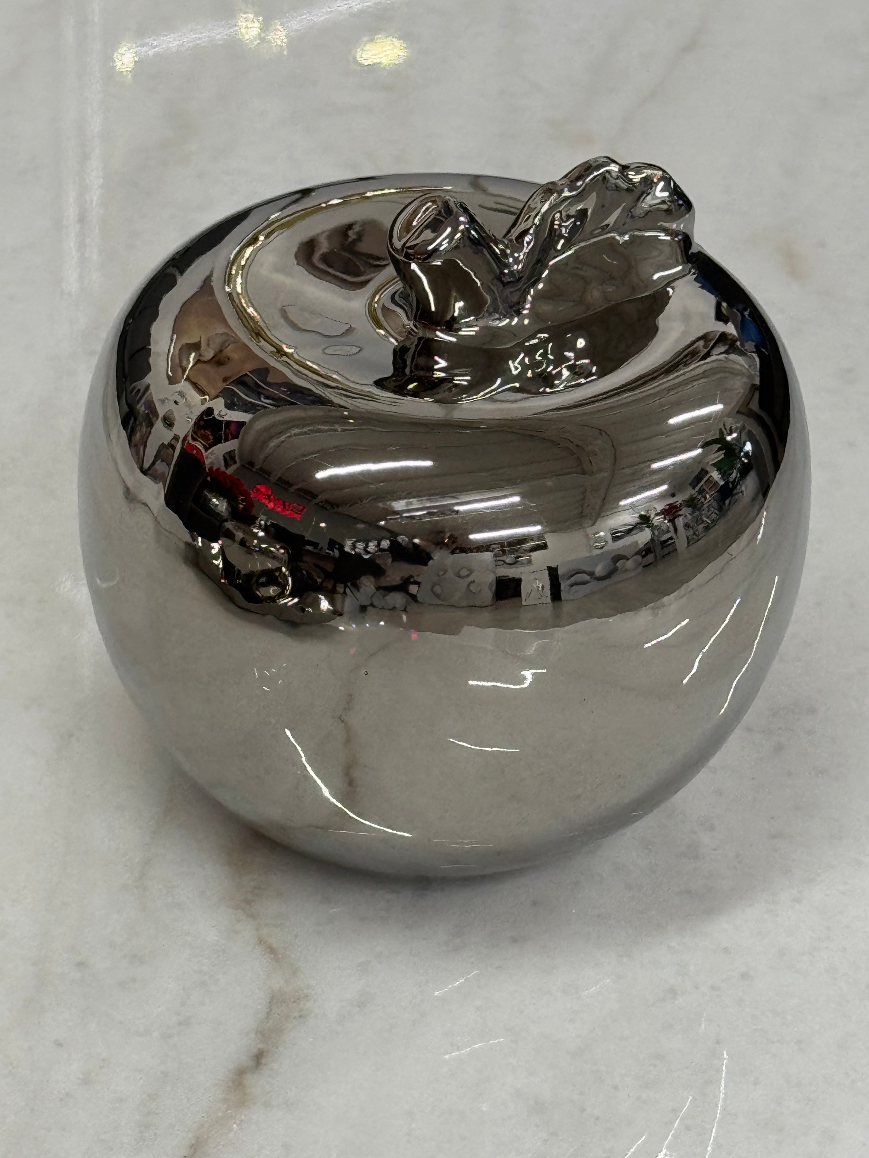 CHROME APPLE