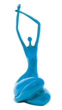 SITTING HANDS UP WOMAN SCULPTURE