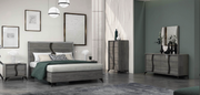 ZOE QUEEN BED SET